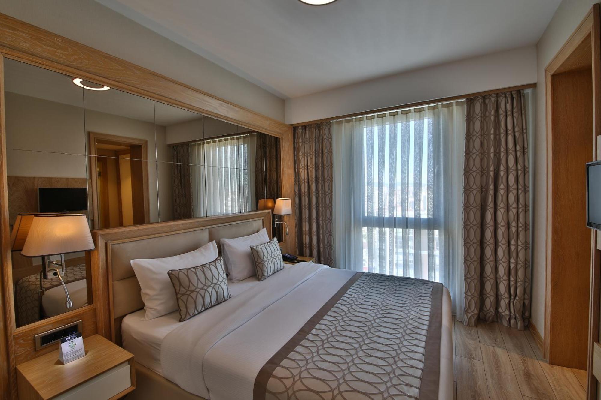 Bof Hotels Ceo Suites Atasehir Istanbulská provincie Exteriér fotografie