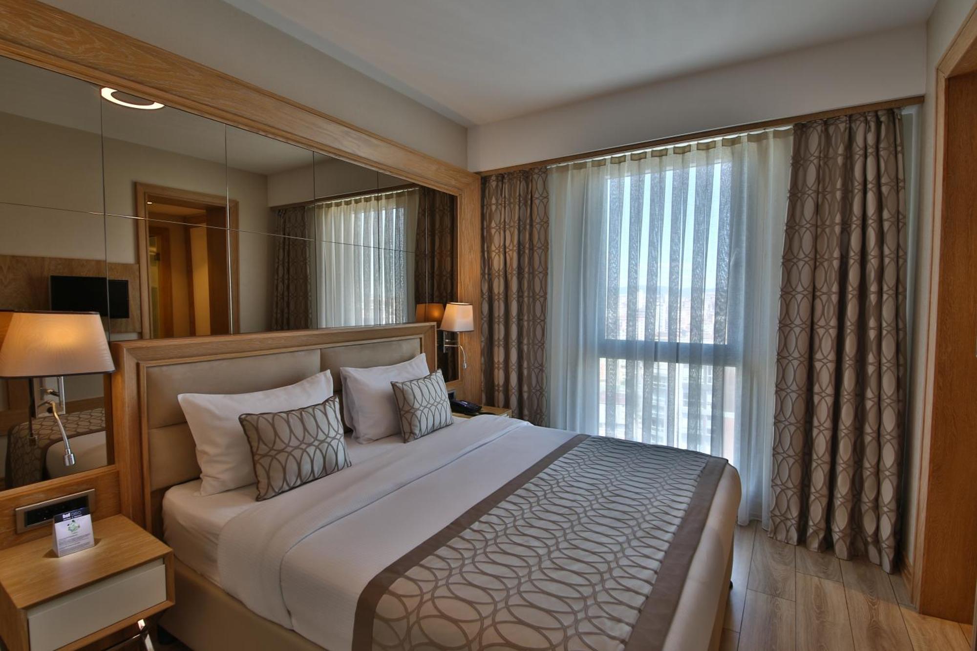 Bof Hotels Ceo Suites Atasehir Istanbulská provincie Exteriér fotografie