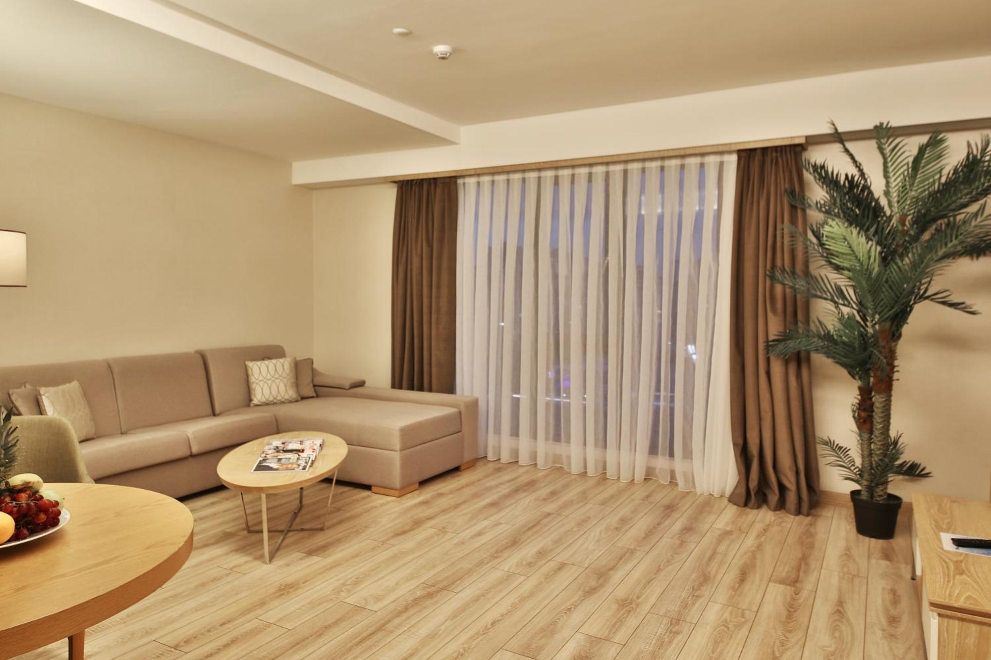 Bof Hotels Ceo Suites Atasehir Istanbulská provincie Exteriér fotografie