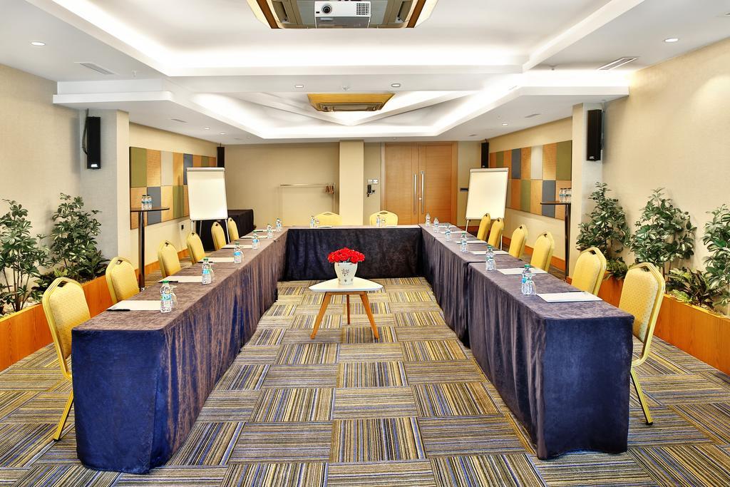 Bof Hotels Ceo Suites Atasehir Istanbulská provincie Exteriér fotografie
